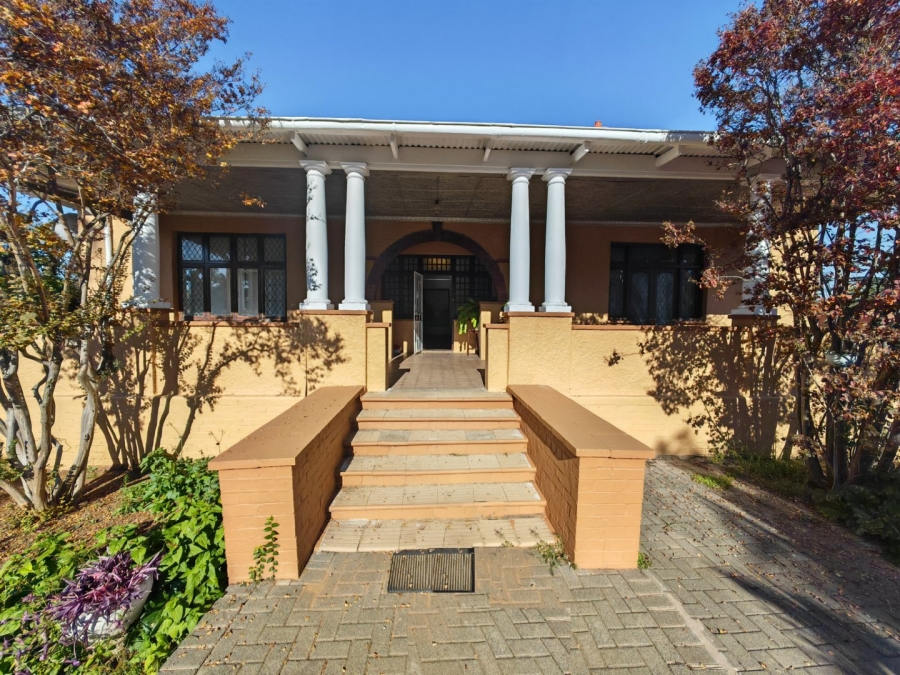 5 Bedroom Property for Sale in Navalsig Free State